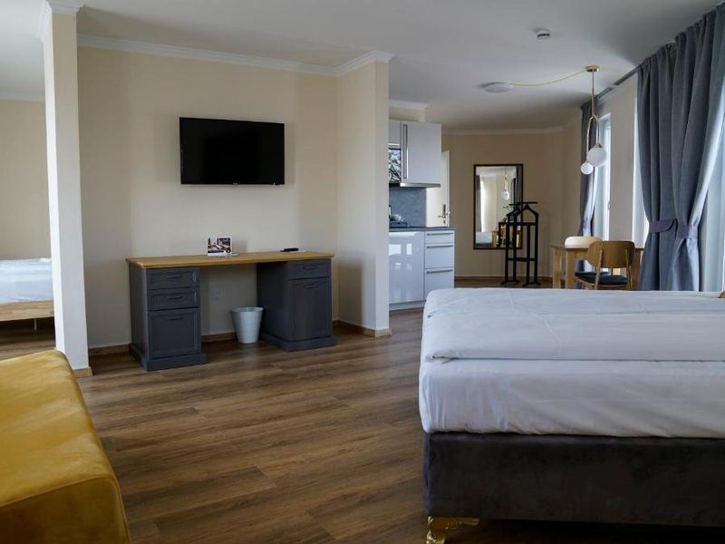 Hotel Photo 11