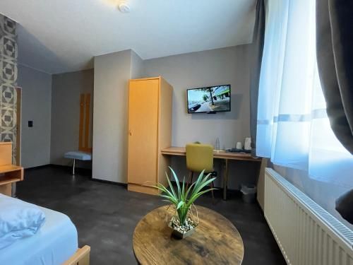 Hotel Photo 10