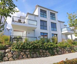 Villa Anni Whg 01 mit Terrasse Ostseebad Goehren Germany