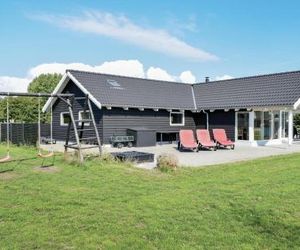 Stunning home in Ebeltoft w/ Sauna and 4 Bedrooms Ebeltoft Denmark