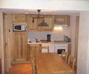 Apartment Esc4 - appartement centre ville, proche pistes et commerces. Val-dIsere France