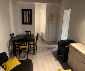 Appartement F2 hyper-centre, quartier historique Orleans France