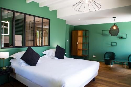 Hotel Photo 9