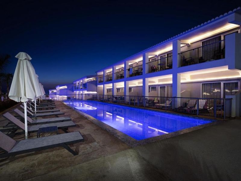 Hotel Photo 6