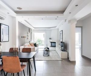 Modernized & Spacious 2BD Apartment in Chalandri by UPSTREET Chalandri Greece