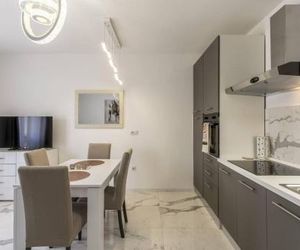 Royal Gold Apartment Vodice Croatia