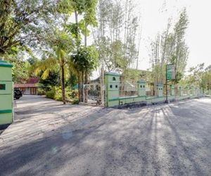 Omah Nggunung Cafe & Homestay Parangtritis Indonesia