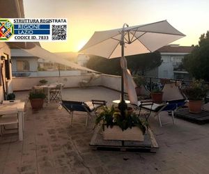 Attico Terra-Mare : Maxi Terrace - BBQ - WiFi Santa Marinella Italy