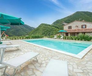 Amazing home in Piobbico (PU) w/ Outdoor swimming pool and 8 Bedrooms Ca Giovaccolo Italy