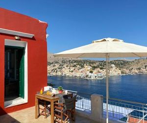 Thodoris Infinity View 3G Apartment Symi town Greece