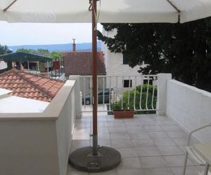 Apartments and rooms Mini Bol Croatia