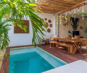 LUUM - Majestic villa with private pool and parking Tulum Mexico