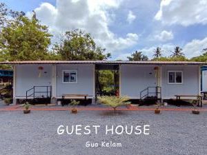 Guest House Gua Kelam Kampung Tasoh Malaysia