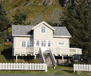 Ramberg. Stay in a thriving fishing community with spectacular surroundings Ramberg Norway