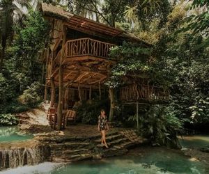 Treehouse de Valentine Cebu Island Philippines
