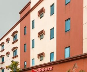 RedDoorz @ Geylang Singapore Singapore