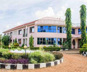 Gracious Palace Hotel Masinai Uganda