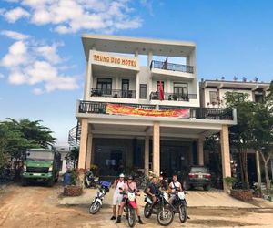 Khách sạn Trung Đức Phong Nha Vietnam