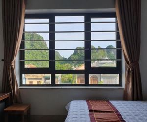 Hai Nam Hostel Halong Vietnam