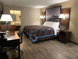 Hotel pic Super 8 by Wyndham Cookeville