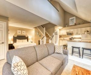 Condo 413 at North Creek Resort Blue Mountains Canada