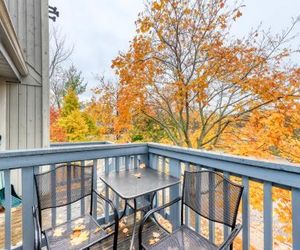 North Creek Resort II Blue Mountains Canada