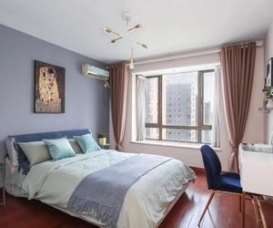 【locals】three bedrooms flat next to the Zijin Mountain Nanjing China