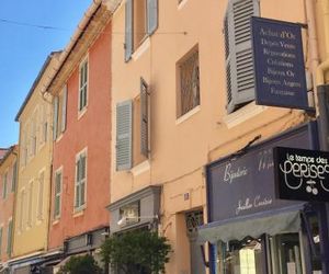 Superbe studio rue piétonne principale Sanary à côté du port Sanary-sur-Mer France