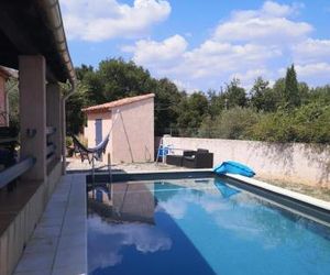 Chambre avec accès privatif et salle de bain St. Maximin-la-Sainte-Baume France