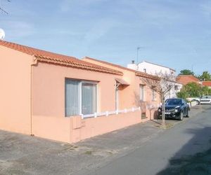 Stunning home in Olonne sur Mer w/ WiFi and 2 Bedrooms Olonne France