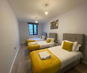 London Heathrow Serviced Apartments - Bath Road by Riis Property Hounslow United Kingdom