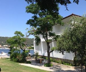 Apartments Coastal home Supetar Croatia