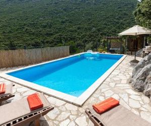 Awesome home in Ploce w/ Outdoor swimming pool and 2 Bedrooms Kardeljevo Croatia