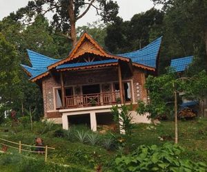 Landak Lagoon Guesthouse Timbang Lawan Indonesia