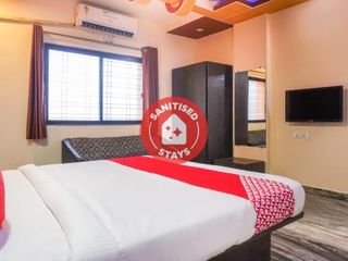 Hotel pic OYO 62832 Damayanti Lodge
