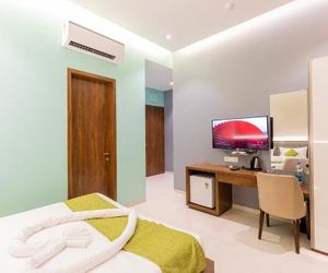 Hotel Seven Oaks Navi Mumbai India