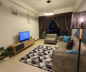 Heng 4BR Grey Homestay · (New) 4BR Romantic Seaview Homestay@Gurney无敌海景四房套房 Tanjung Tokong Malaysia