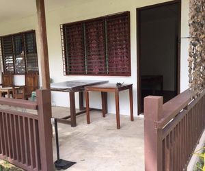 Balay Cuyonon Eco Lodge Lagen Island Philippines