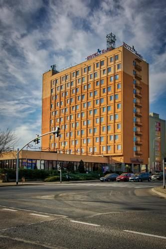 Hotel Photo 1