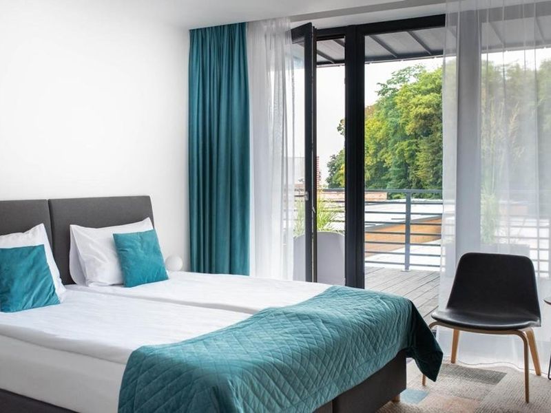 Hotel Photo 6