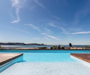 Stylish Apartment in Lisbon by GuestReady Alges Portugal