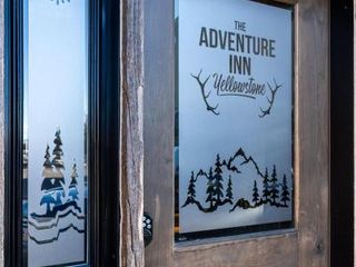Фото отеля The Adventure Inn Yellowstone