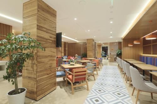 Hotel Photo 21