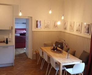 Red flat–enchanting-beside KF UNI–free parking Graz Austria