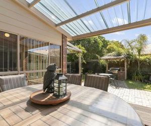 PEACEFUL RETREAT - SURF SIDE PET FRIENDLY (OUTSIDE ONLY) Inverloch Australia