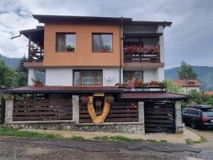 Къща за гости Маркови Govedartsi Bulgaria