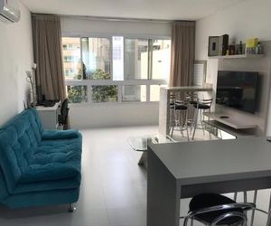 Apartamento novo 2 dormitórios a 400 metros do mar Itapema Brazil