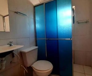 Casa 2, com piscina, 4dorm, 4vgs, 400mts praia Itanhaen Brazil