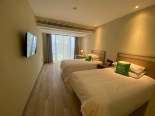 Фото отеля Ibis Styles Hotel (Wenzhou Wenchang Road Xingongchang)