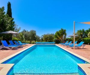 4 bedroom Villa Kellia with private pool, Aphrodite Hills Resort Kouklia Cyprus